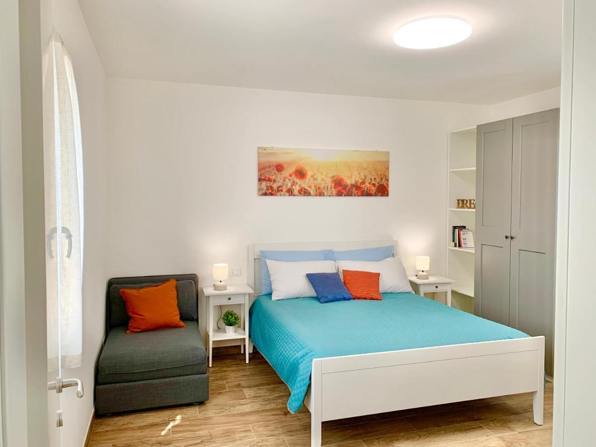 Casa Vacanze Con Vista Mare E Giardino - Amanecer Marzocca di Senigallia Bagian luar foto